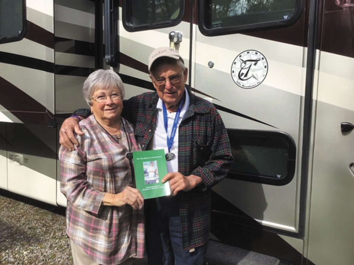 A Veterinarian Pens His Memoir