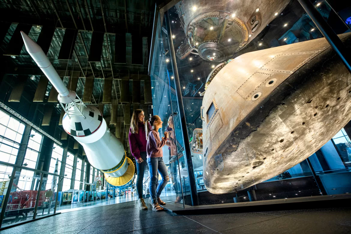 Huntsville, Alabama: Past, Present, And Future