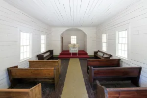 Forty guests squeezed into the First African Baptist Church for the wedding of John Kennedy Jr. and Carolyn Bessette in 1996. 